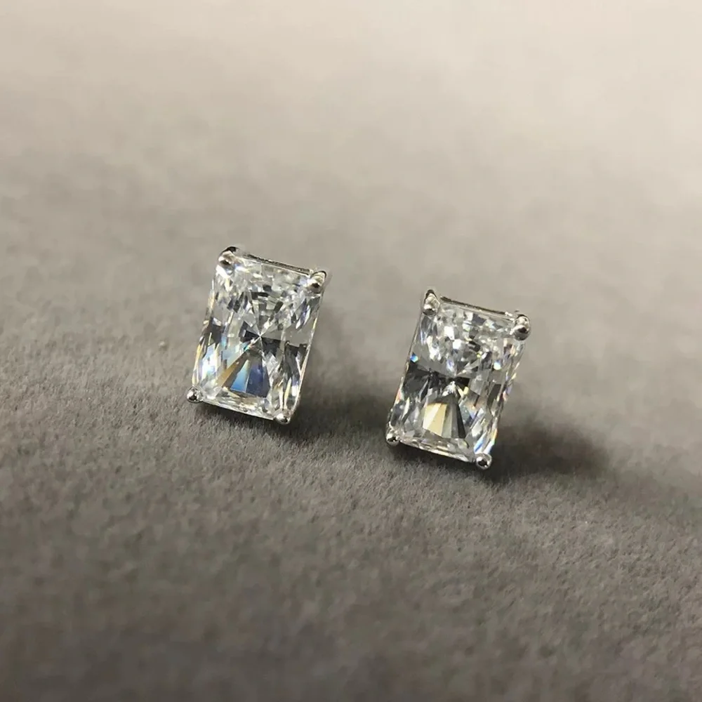 3.79Ct EMERALD Bridge Open Gallery Double Prongs Setting Emerald Cut VVS1